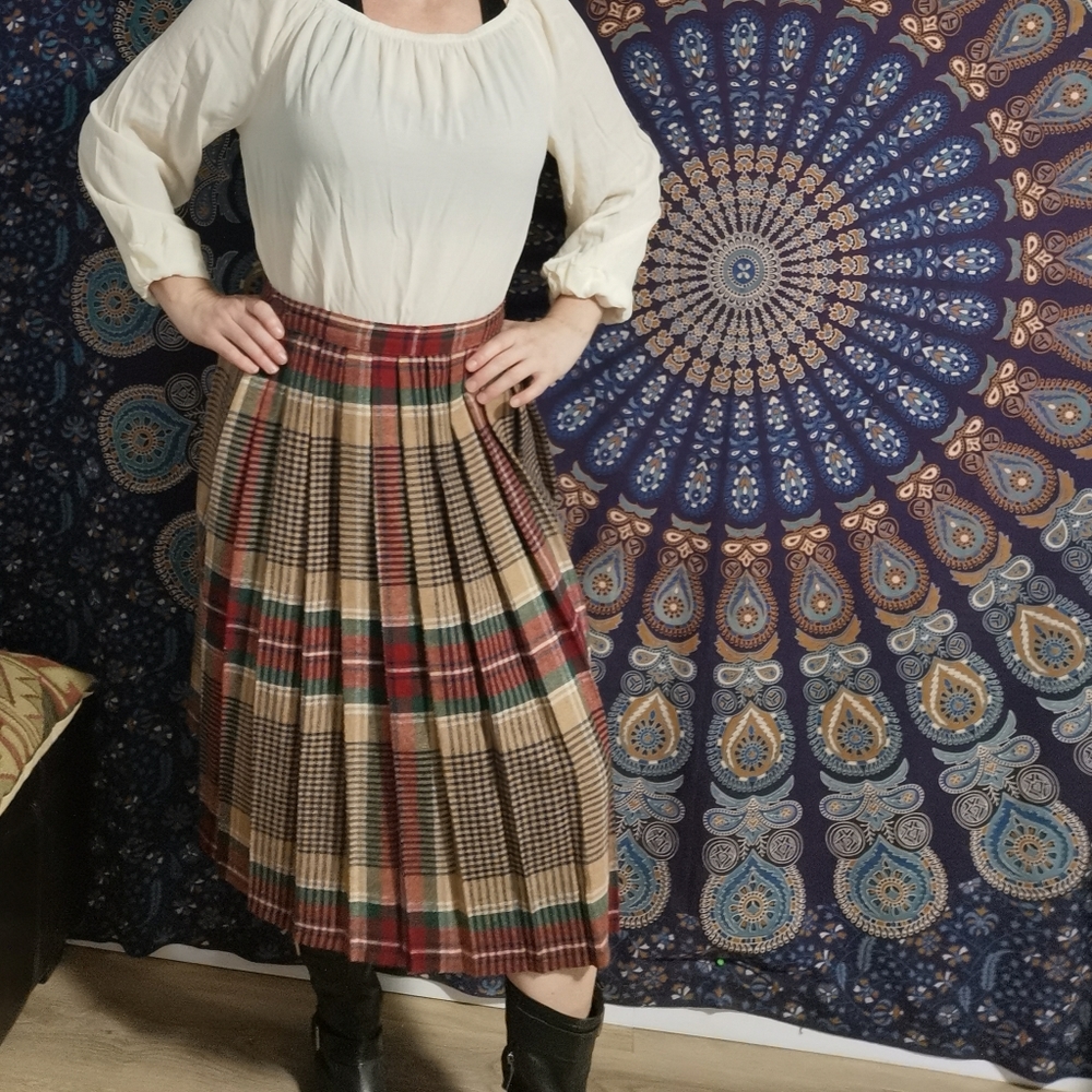 Funky Fun Vintage Wool Plaid Skirt 70's